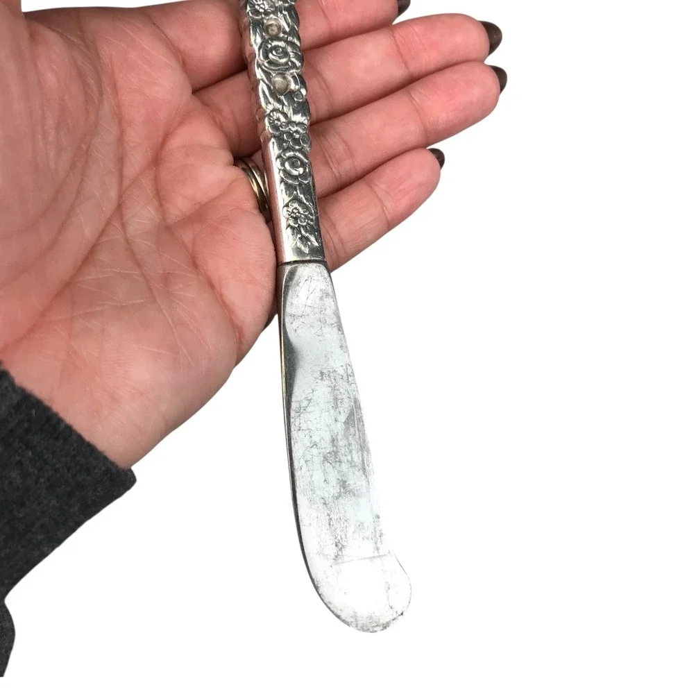N/A elegant vintage